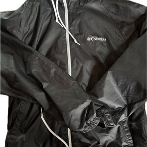 Columbia Black jacket, soft, warm women’s small